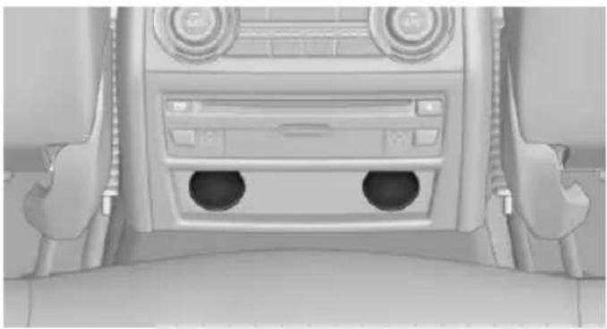 BMW 550i Gran Turismo (2014) - Rear center console - 1