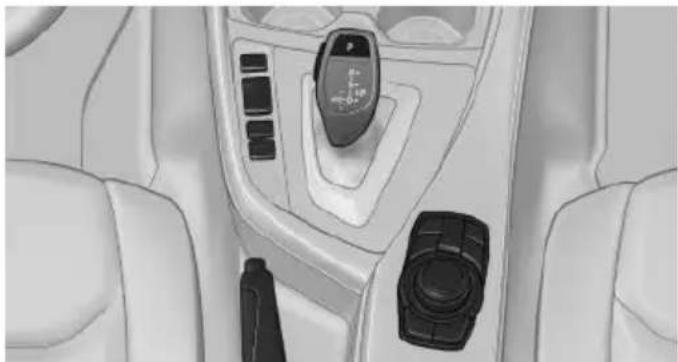 BMW 328i Sedan (2013) - Button in the vehicle - 1