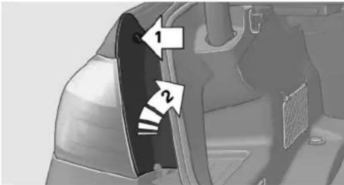 BMW 328i Sedan (2013) - Removing the exterior tail lamp - 1