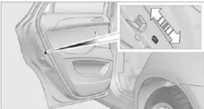 BMW X6 xDrive50i (2013) - Locking the doors and windows - 1
