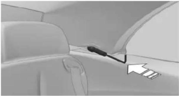 BMW 650i xDrive Convertible (2012) - Lock convertible cover - 2