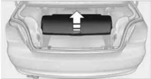 BMW 335i Convertible (2011) - Convertible: Cargo loading - 1
