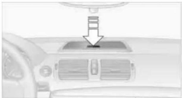 BMW 128i Coupe (2010) - Storage compartments inside the vehicle - 1