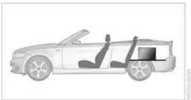 BMW 128i Coupe (2010) - Stowing cargo - 2