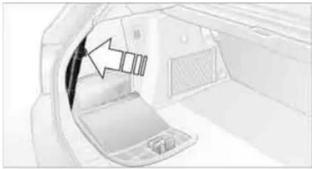 BMW 328i xDrive Sedan (2009) - Warning triangle\* - 2