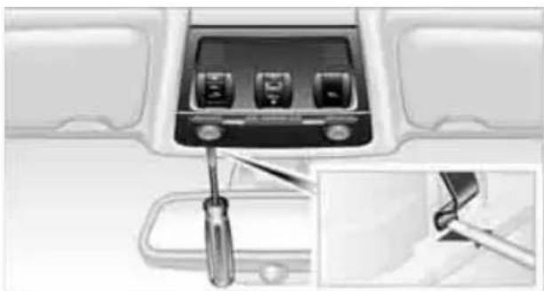 BMW 328i xDrive Sports Wagon (2009) - Closing manually\* - 2