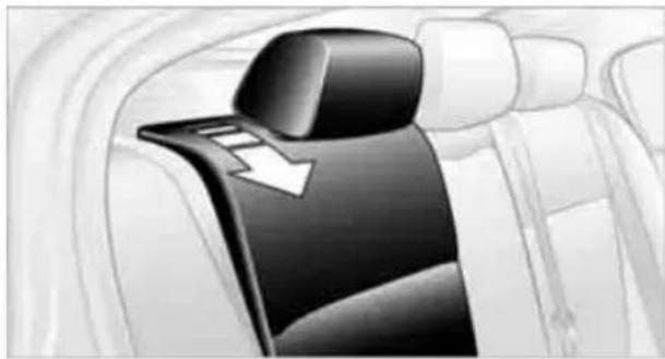 BMW 328i xDrive Sports Wagon (2009) - Opening - 4