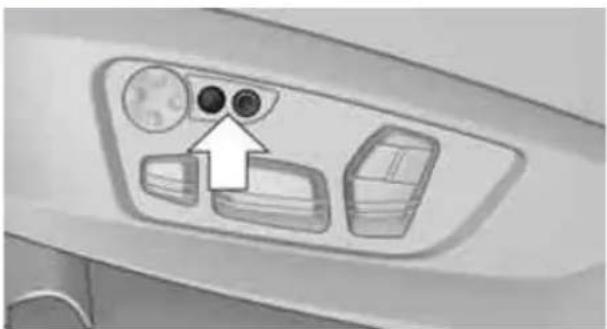 BMW 750i Sedan (2009) - Backrest width\* - 1