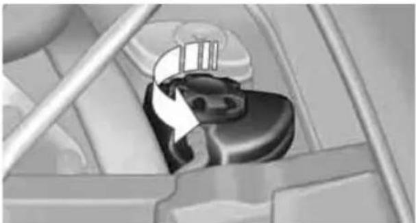 BMW 750i Sedan (2009) - Checking - 1