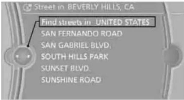 BMW 750i Sedan (2009) - Entering a street without a destination town/city - 1