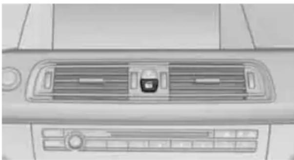BMW 750i Sedan (2009) - Operating from the inside - 1