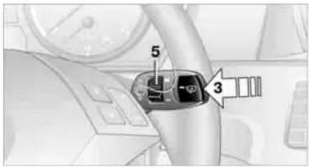 BMW 535i Sedan (2008) - Activating rain sensor - 1
