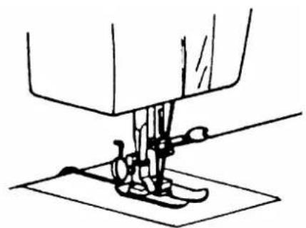 AEG 112701 - EINFÄDELN DES OBERFADENS / THREADING UPPER THREAD - 1