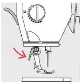 BERNINA Artista 200 - Naaivoet verwisselen - 3