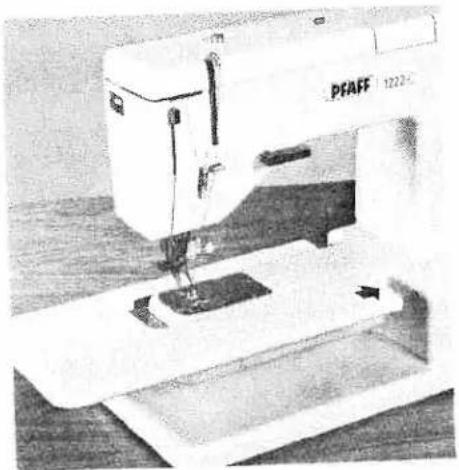 PFAFF 1213 - Straight-stitch and zigzag sewing work - 1