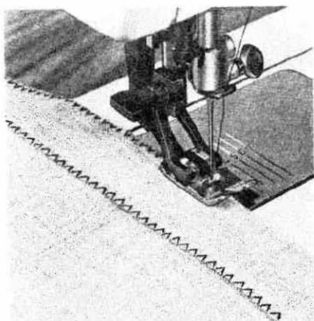 PFAFF 1214 - Overcasting edges - 2
