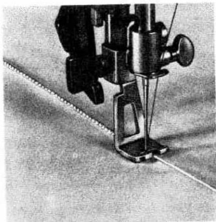 PFAFF 1214 - hirring with filler thread - 2