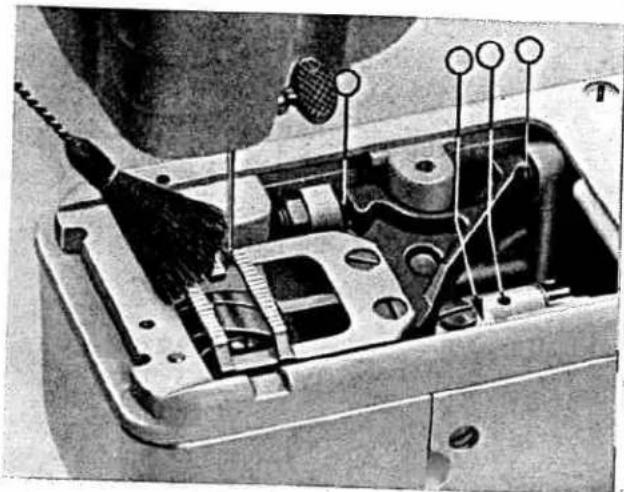PFAFF 339 - Additional Hints for Oiling and Cleaning - 1