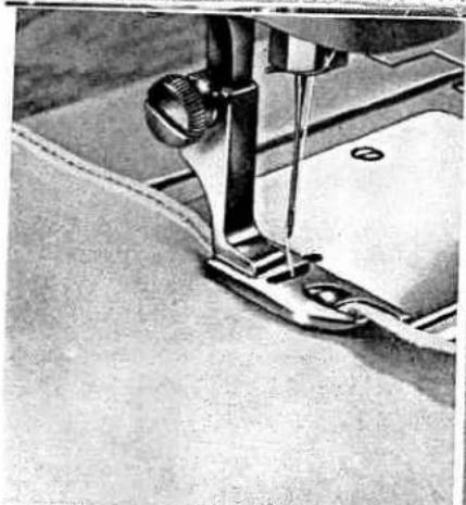 PFAFF 339 - Ruffling and Sewing on Flounces in one Operation - 1