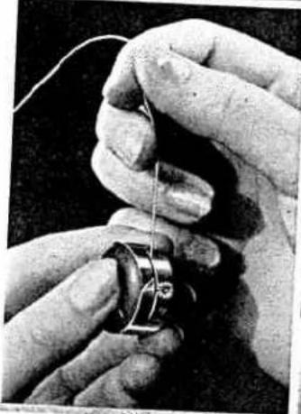 PFAFF 339 - Replacing the Loaded Bobbin - 2