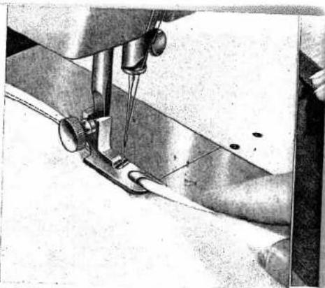 PFAFF 90 - Hemming - 1