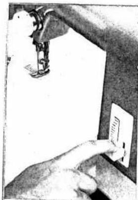 PFAFF 90 - Instructions for Buttonholing - 3