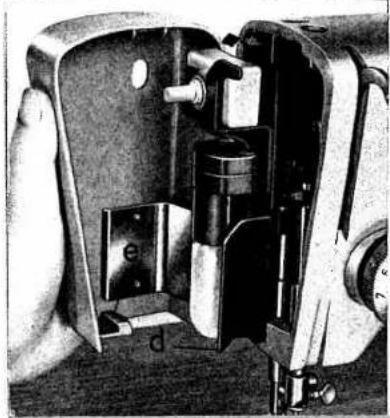 PFAFF 92 - Changing the Light Bulb - 1