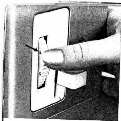 PFAFF 92 - Regulating the Thread Tension - 4