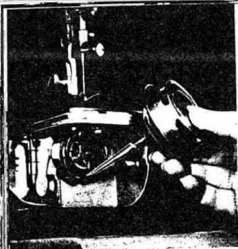 PFAFF automatic 332 - The Darning Foot - 1