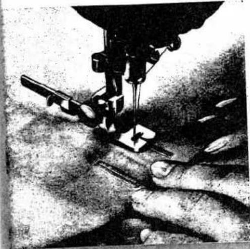 PFAFF automatic 332 - Button Sewing - 2