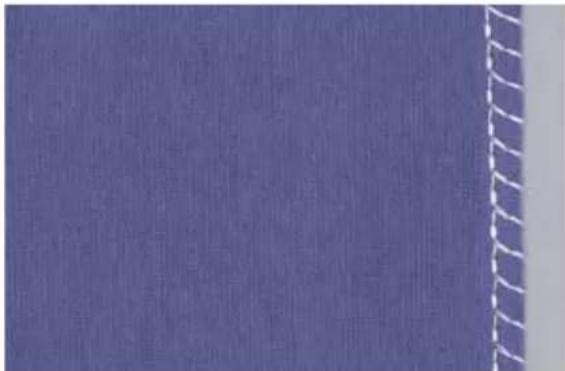 PFAFF ClassicStyle Quilt 2027 - Closed overlock stitch - 1