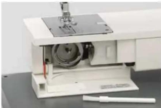 PFAFF ClassicStyle Quilt 2027 - Maintenance - 2