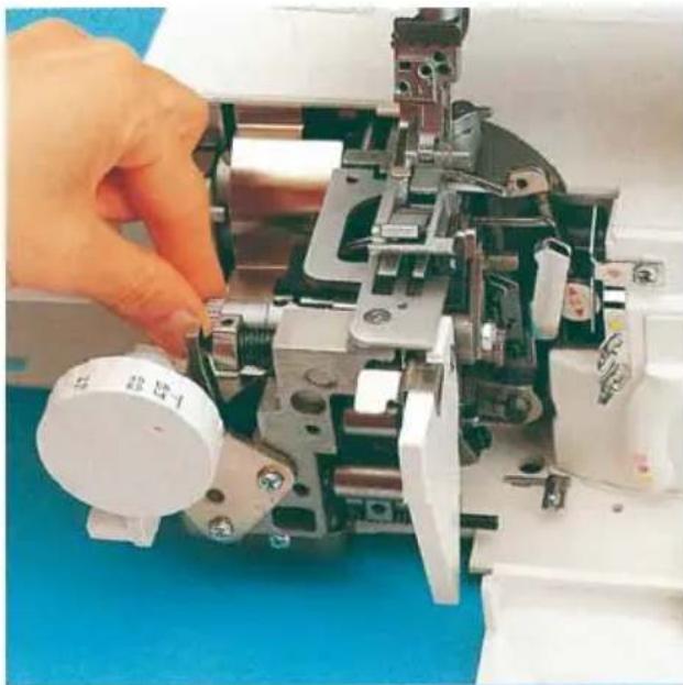 PFAFF coverlock 4852 - Note: - 1