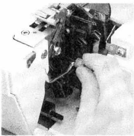 PFAFF coverlock 4872 - For standard overlock seams: - 1