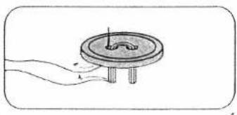 PFAFF creative 1472 - Sewing on buttons with stems - 2