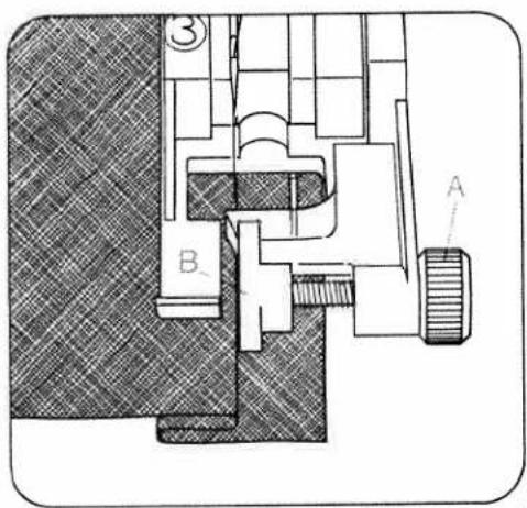 PFAFF creative 1472 - Edge-binding with the binder - 4