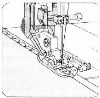 PFAFF creative 1472 - Elastic-blind stitch - 1