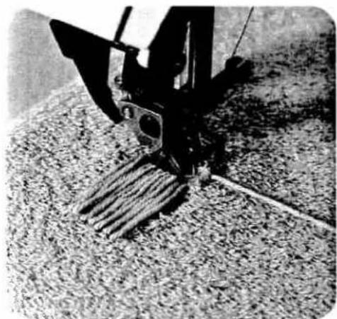 PFAFF creative 1472 - Changing the darning length - 6
