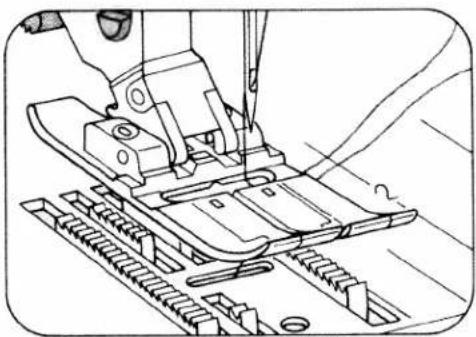 PFAFF creative 1472 - Threading: - 7