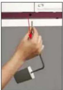 PFAFF creative 2170 - Inserting a card - 4