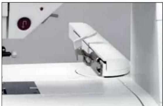 PFAFF creative 2170 - Connecting the embroidery unit Embroidery unit socket - 5