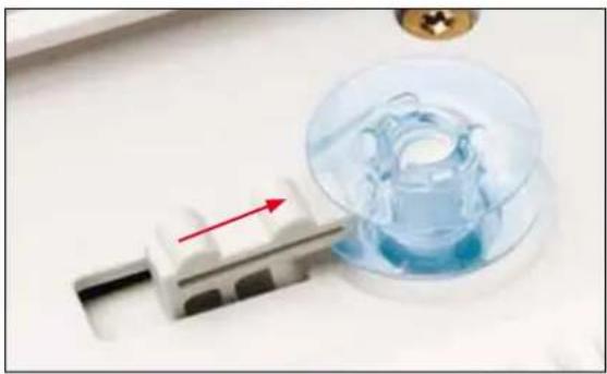PFAFF creative 2170 - Switch on the main switch. - 2