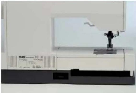 PFAFF creative 2144 - Attaching the embroidery foot - 7