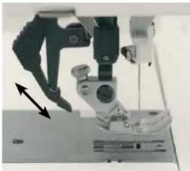 PFAFF creative 2144 - Attaching the embroidery foot - 2