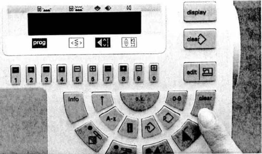 PFAFF creative 7530 - Checking the length and width data of the stitch points - 2