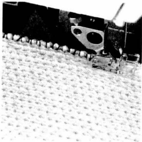 PFAFF creative 7530 - Closed overlock stitch with edge thread Prog. 06 - 1