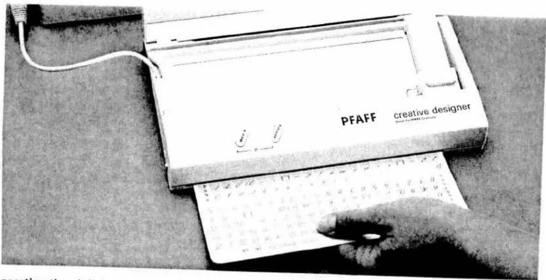 PFAFF creative 7530 - Alphabet program card - 1