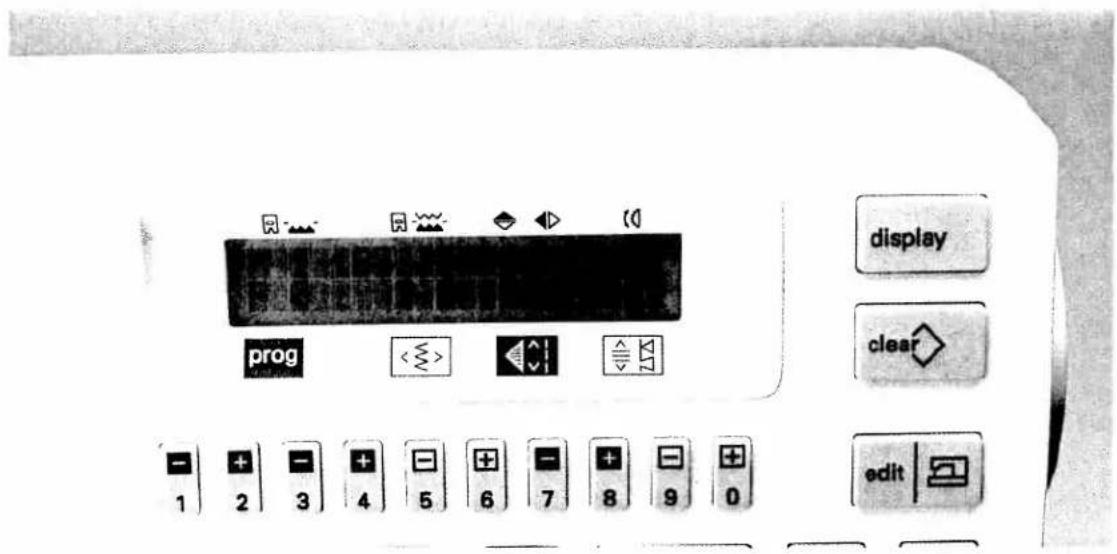 PFAFF creative 7530 - Delete pattern sequence - 5