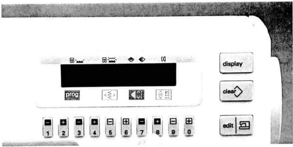 PFAFF creative 7530 - Altering the stitch width / Pattern width - 1