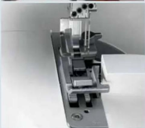 PFAFF creative 4874 - Turn off the power switch - 1